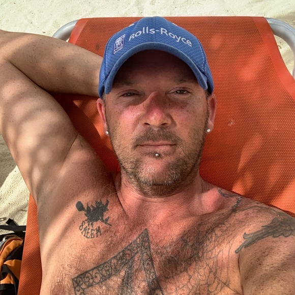 Free to a good home!! ๐ - Picture 3 of 5